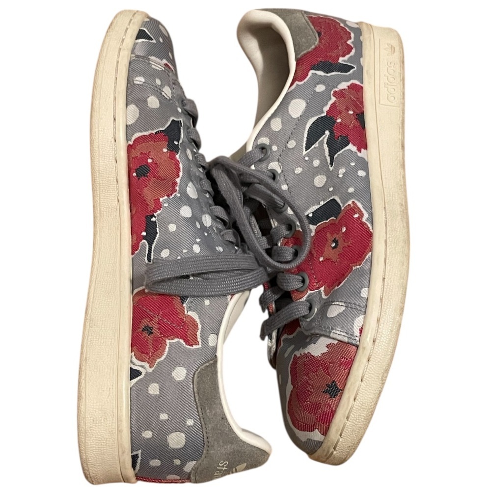 Adidas Stan Smith Floral Art Red and Gray Poppy Sneakers - Picture 6 of 11